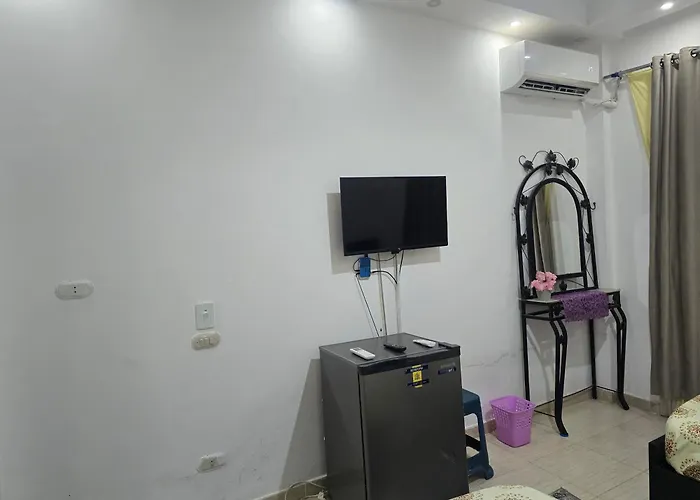 Florenza Khamsin Sea Front Daire