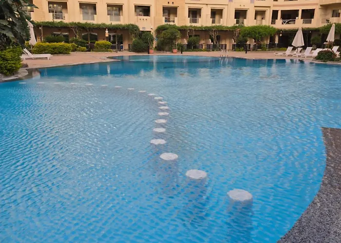 Daire Florenza Khamsin Sea Front