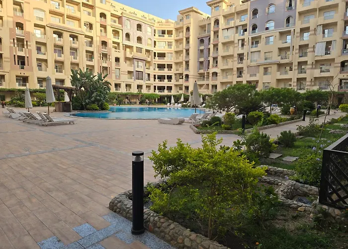 Florenza Khamsin Sea Front *